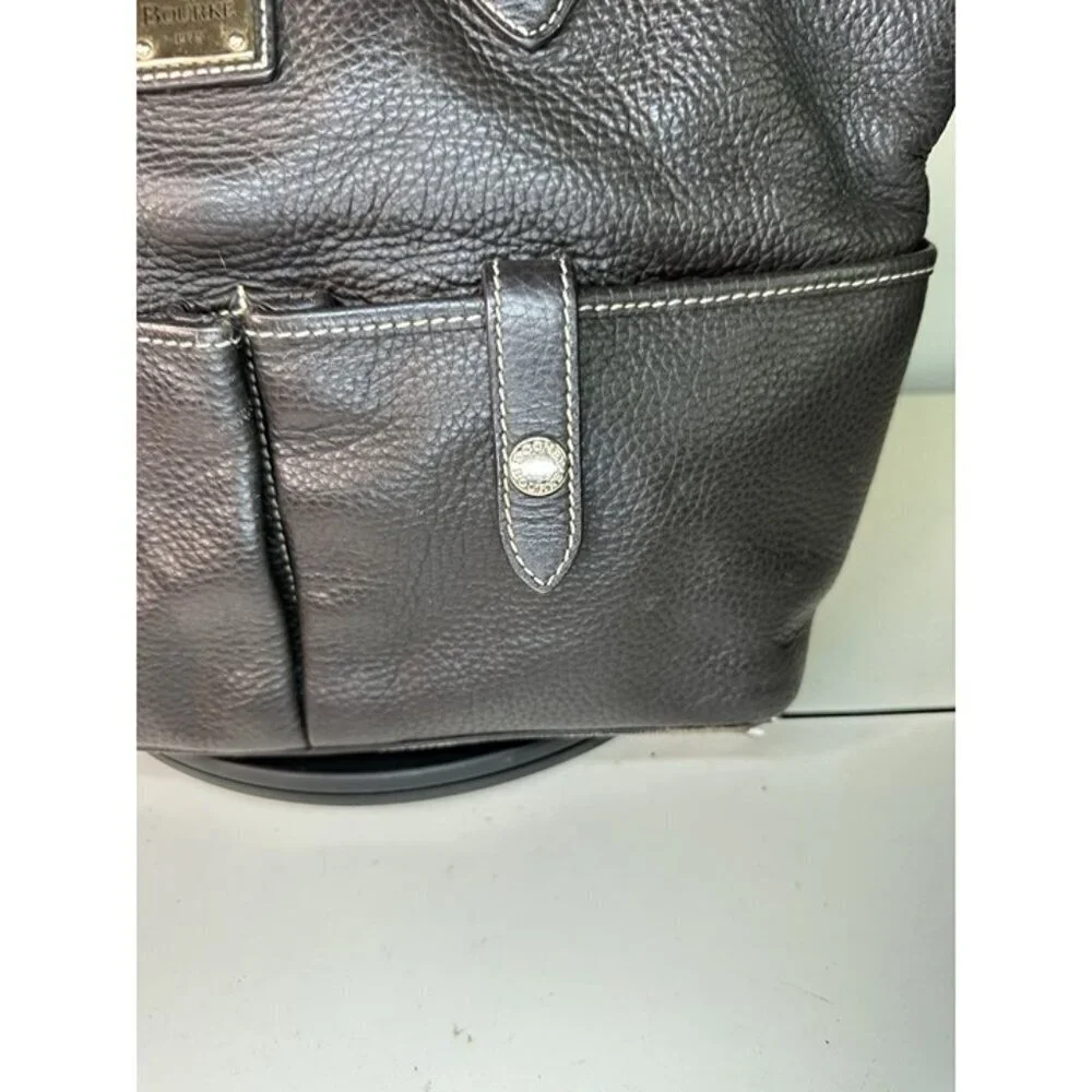 Dooney & Bourke please read